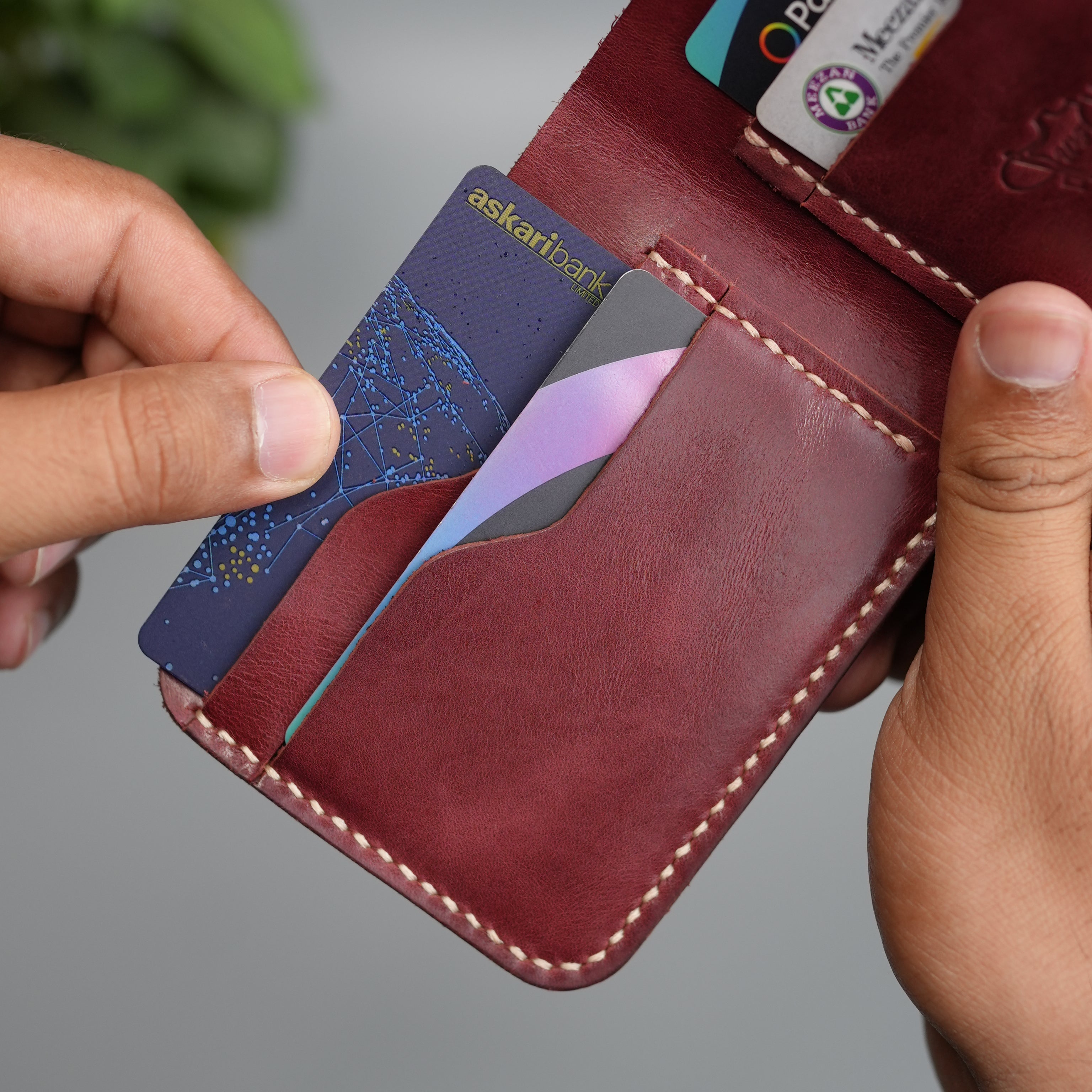 No.55 Bilfold Leather wallet Burgandy Color