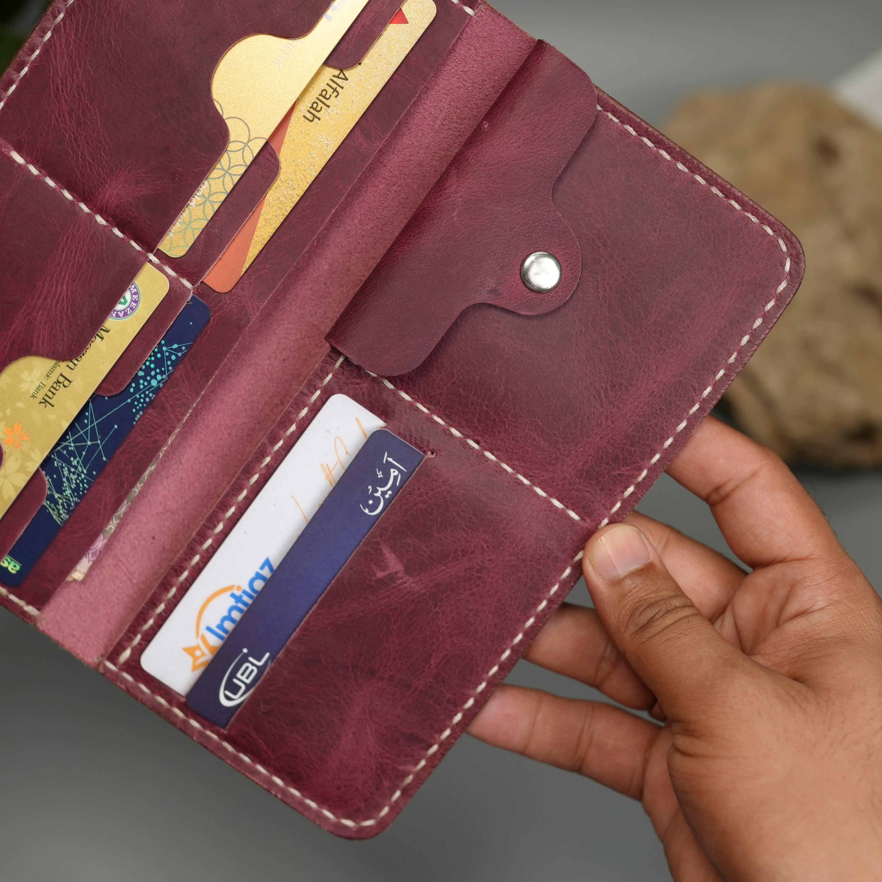 No. 94 Bifold Long leather wallet Bordo Color