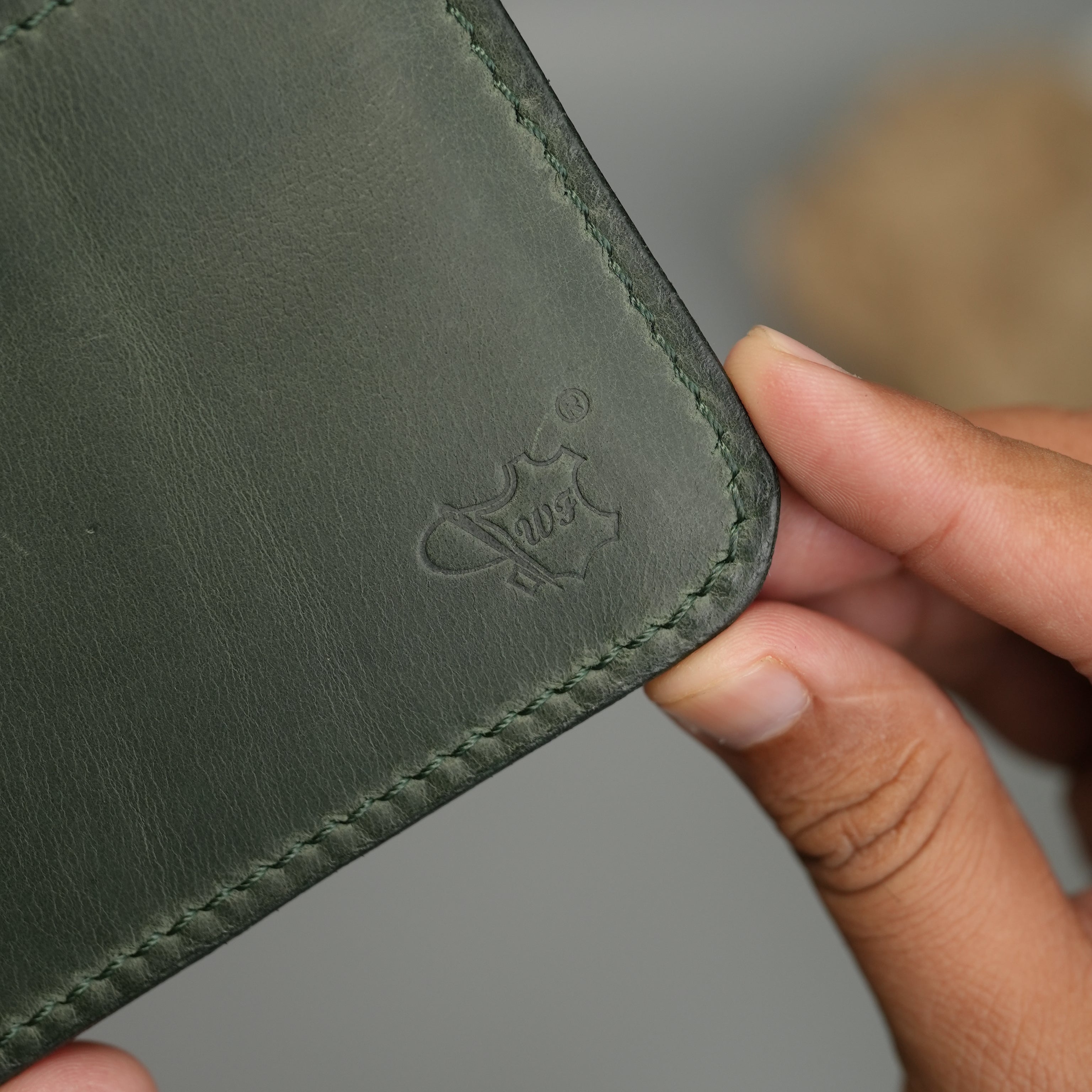 No. 55 claasic Leather Wallet Full Stitshing Green Color