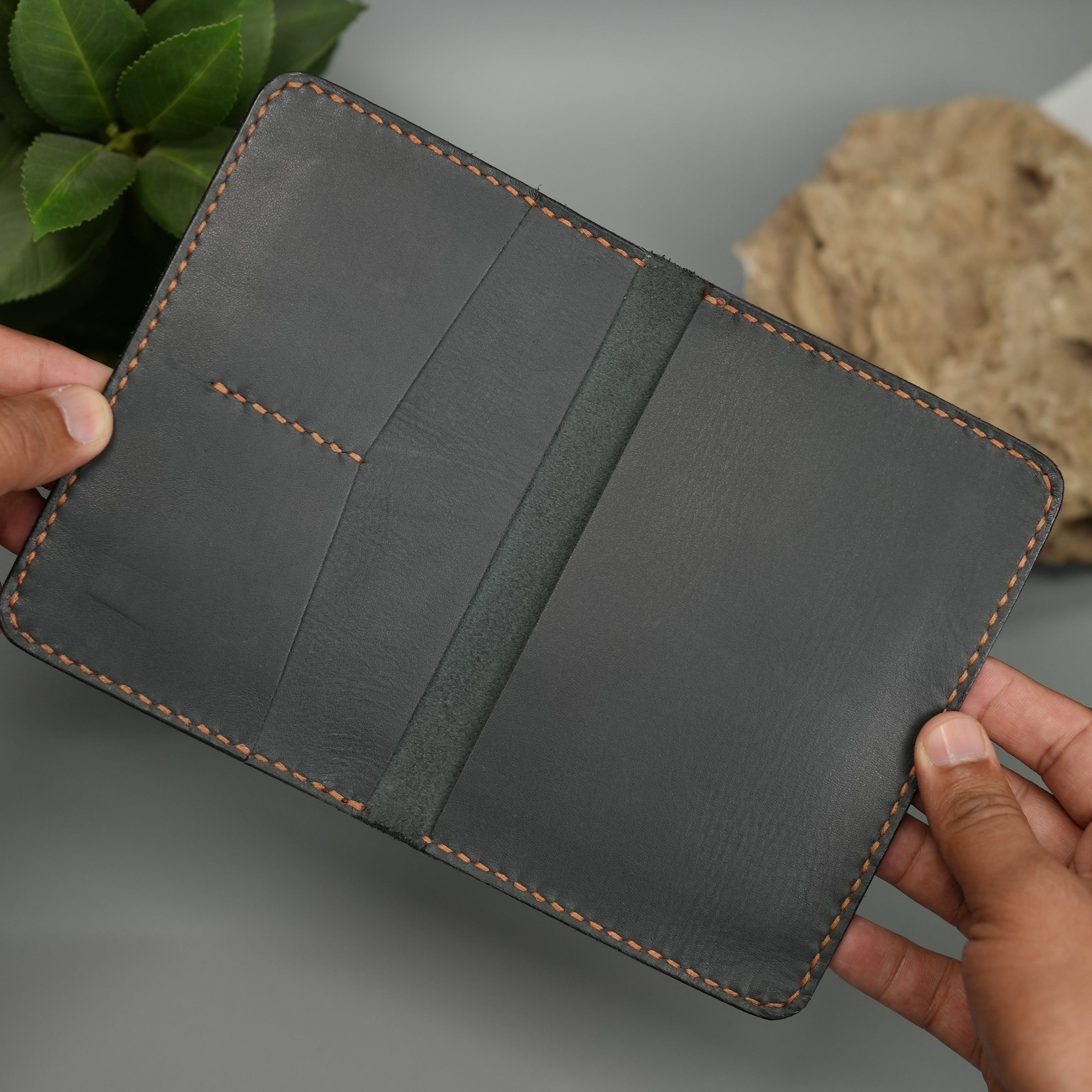 Passport Wallet Handmade Full Grain Chrome Tan Pull-Up Leather