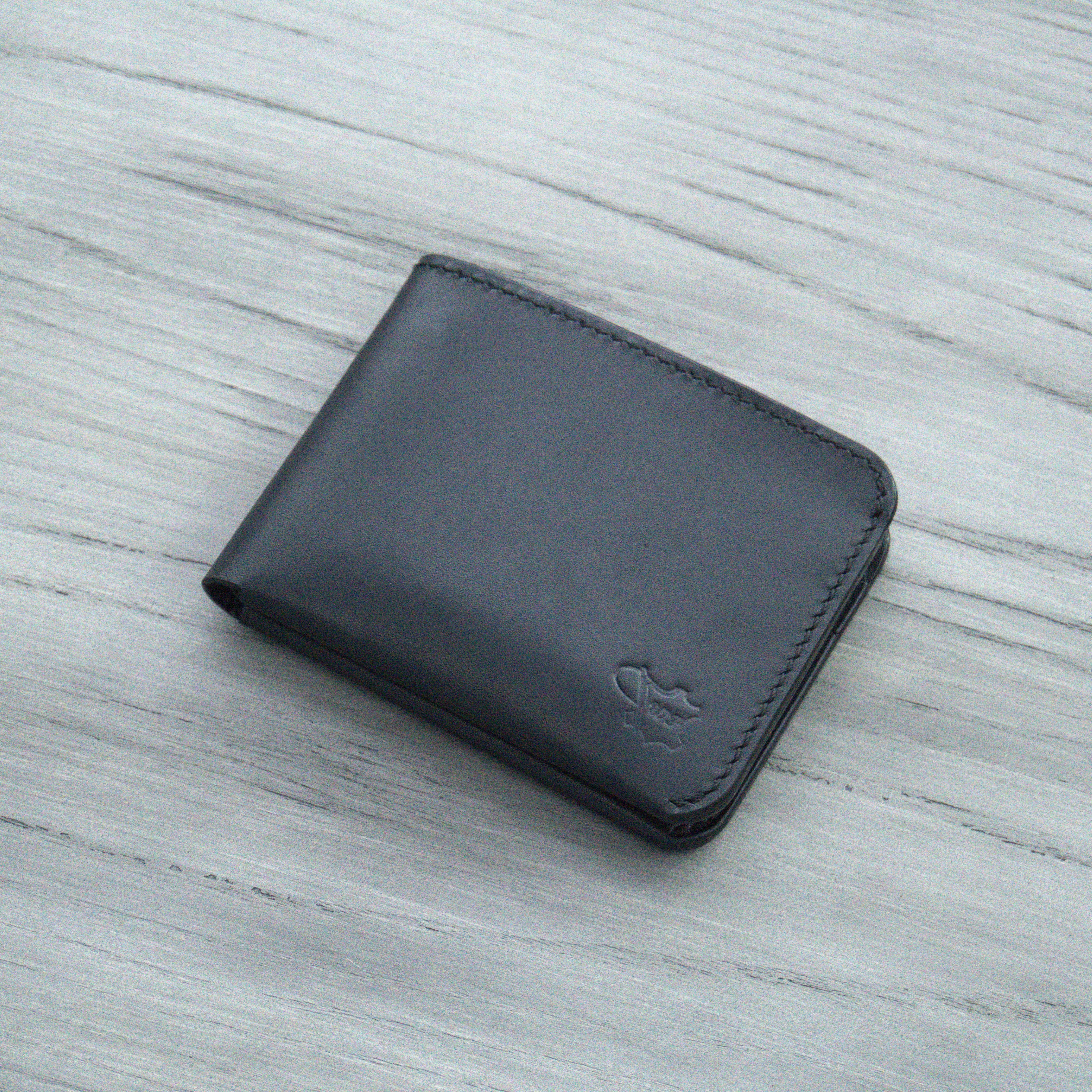 No.81 Bifold luxury Leather Wallet (Ocean Black)